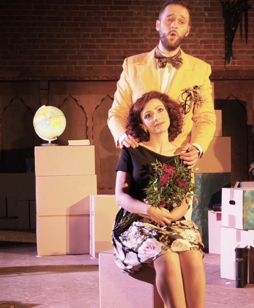 Clarice / Valeria La Grotta